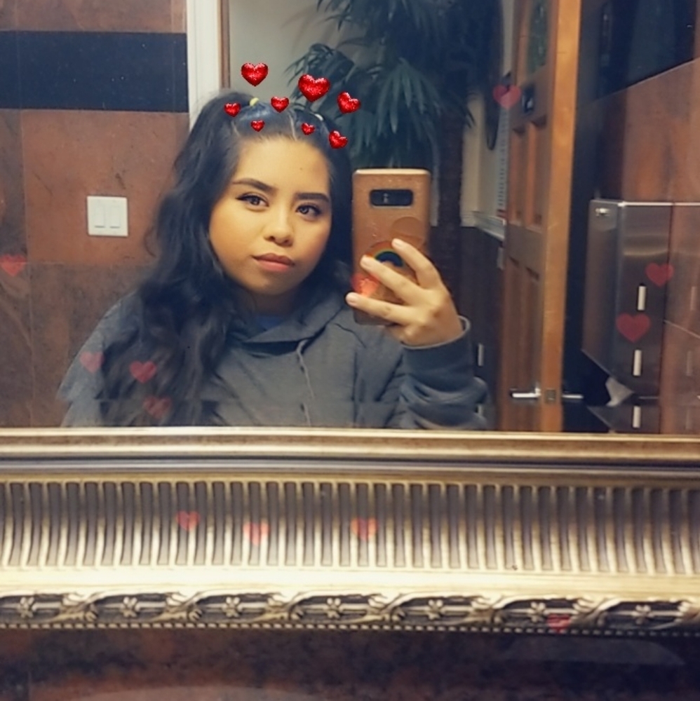 Meet your Posher, Jazmine